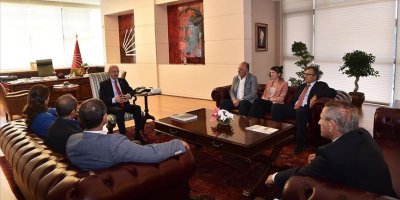 Kılıçdaroğlu sendika ve oda başkanlarını kabul etti