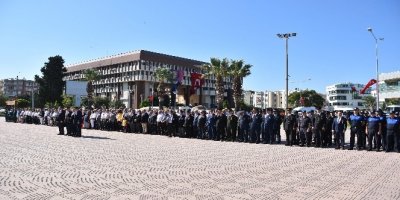 İZMİR'DE 30 AĞUSTOS KUTLAMALARI