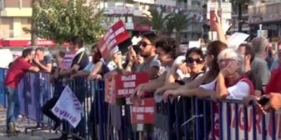 İzmir'de 1 Eylül Dünya Barış günü mitingi