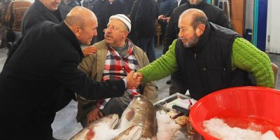 CHP BÜYÜKŞEHİR ADAYI TUNÇ SOYER ŞAFAK VAKTİ HALİ BASTI