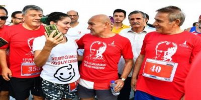 İZMİR MARATONU RENKLİ GÖRÜNTÜLERE SAHNE OLDU