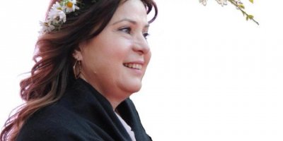 CHP'DEN KARŞI HAMLE...BAYAN ÇALKAYA BALÇOVA'DAN ADAY GÖSTERİLDİ