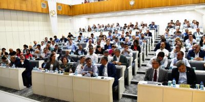 İzmirliler ücretsiz ulaşımla toplu taşımaya teşvik edilecek