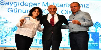 İZMİR'DE MUHTARLARA BEDAVA ULAŞIM MÜJDESİ