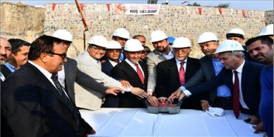 TUNÇ SOYER ÇİĞLİ'DE CEMEVİ TEMELİ ATTI