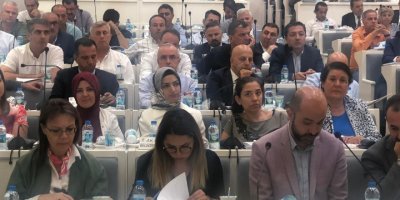 BEKLENEN İSTİFALAR GELDİ..BÖYLE BİR AYIBIN PARÇASI OLAMAZDIK..