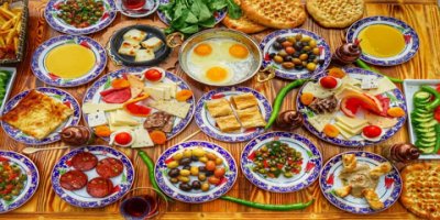 ÇİNLİLER TÜRK LEZZETLERİ İÇİN KUYRUK OLDU