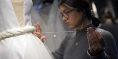 GELİNLİK TASARIM YARIŞMASI'NDA '15 KASIM' HEYECANI