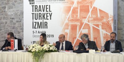 TUNÇ SOYER'DEN 'TRAVEL TURKEY İZMİR' MESAJI