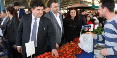 CHP BUCA ADAYI ERHAN KILIÇ PAZAR TURUNA ÇIKTI