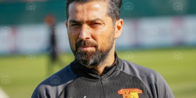 TEKNİK DİREKTÖR İLHAN PALUT: 'GÖZTEPE'DE HEDEF İSTİKRAR YAKALAMAK'