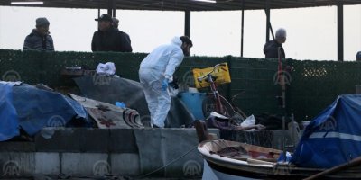 İZMİR BOSTANLI MAVİŞEHİR'DE DENİZDE KADIN CESEDİ BULUNDU
