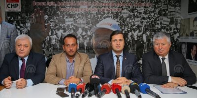 CHP'DEN TUTUKLANAN URLA BELEDİYE BAŞKANI OĞUZ'A DESTEK