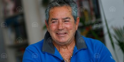 ÜNLÜ SİNEMA SANATÇISI SALİH GÜNEY DİZİLERİ ELEŞTİRDİ...KADINLARA ÇOK TACİZ VAR..