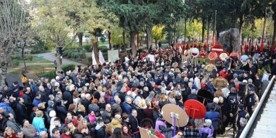 GAZİ MUSTAFA KEMAL ATATÜRK'ÜN ANNESİ ZÜBEYDE HANIM KABRİ BAŞINDA ANILDI