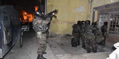İZMİR'DE TERÖR OPERASYONU...