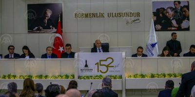 İZMİR'İN BÜTÜN SOKAKLARINDAN KENAN EVREN ADI SİLİNİYOR