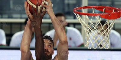 KUPALARI ALMASAK DA YİNE SEVİYORUZ..KARŞIYAKA VEDA ETTİ..