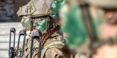 Türkiye'nin ilk kadın komando astsubayları göreve hazır