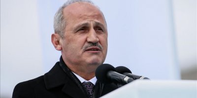 Turhan: İzmir'in ulaşımı için 26 milyar liraya yakın harcama yaptık