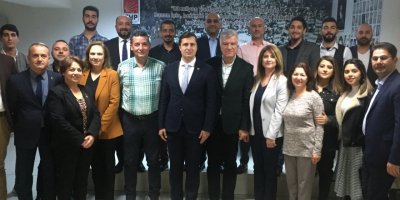 CHP İZMİR İL BAŞKANI YÜCEL VE YÖNETİMİNE ZİYARETÇİ AKINI