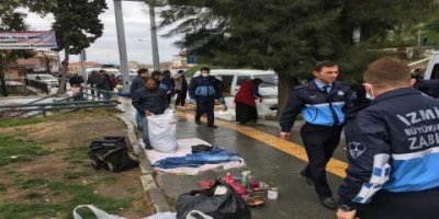 İZMİR'DE BİTPAZARLARI KORONAVİRÜS  TEHLİKESİNE KARŞI KAPATILDI