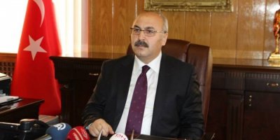 İZMİR'E 'OXFORD'LU VALİ ATANDI..VALİLER KARARNAMESİ SON ŞEKLİNİ ALDI