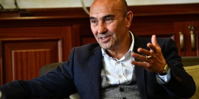 TUNÇ SOYER '90 DAKİKA KALKMIYOR' DEDİ