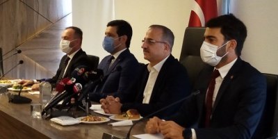 AK PARTİ İZMİR İL BAŞKANI SÜREKLİ: 'CEMRELER DÜŞECEKKEN İZMİR KÜME DÜŞTÜ'