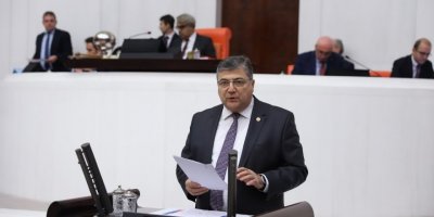 CHP İZMİR MİLLETVEKİLİ SINDIR:'BELEDİYELERİN MALİ ÖZERKLİĞİ TIRPANLANIYOR'