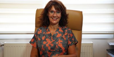 E.Ü PROF. DR ZEYNEP ÖZSARAN: ' 8 KADINDAN 1'İ MEME KANSERİ OLMA RİSKİ ALTINDA