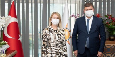 KARŞIYAKA BELEDİYE BAŞKANI TUGAY AK PARTİ KARŞIYAKA İLÇE BAŞKANI KESELİ'Yİ ZİYARET ETTİ