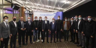 AK PARTİ İZMİR İL BAŞKANI SÜREKLİ:'İZMİR SPOR ALANINDA MARKADIR'