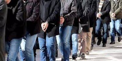 MENEMEN BELEDİYE BAŞKANI AKSOY YARGI KARŞISINDA