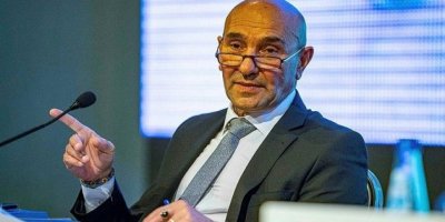 TÜRKİYE'DEKİ GİRİŞİMCİLERİ 'İZMİR GÖNÜLLÜSÜ' OLMAYA ÇAĞIRDI