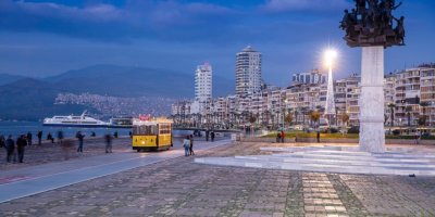 ÇİĞDEM YENİ YIL İÇİN SÜSLENDİ