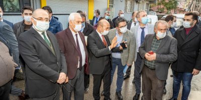 TUNÇ SOYER 'ACİL ÇÖZÜM' EKİPLERİYLE KARABAĞLAR'I DİNLEDİ