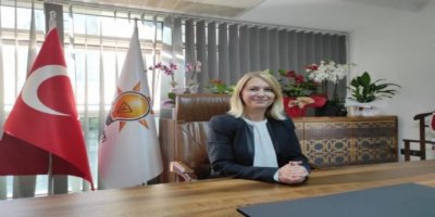 AK PARTİLİ KESELİ'DEN BAŞKAN TUGAY'A ' SİZİ TERBİYE SINIRLARINA DAVET EDİYORUM'