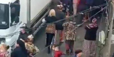 İZMİR BÜYÜKŞEHİR ÖZÜR DİLEDİ...ÜZGÜNÜZ...