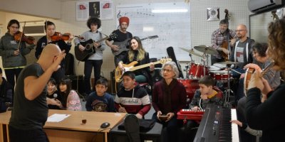 DÜNYA MÜZİĞİNİN USTALARI BERGAMA'DA BULUŞTU