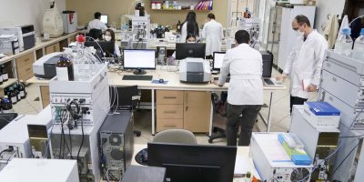 EGE ÜNİVERSİTESİ'NİN KORONA AŞISI BAŞARILI OLDU..İNSANLARDA DENENECEK