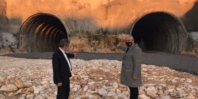 MHP İZMİR: 'TUNÇ SOYER ŞOVDA VAR İŞTE YOK'