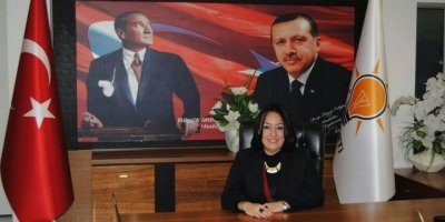 'SİZ HAYSİYETSİZ BİR KADINSINIZ, HATTA KADIN BİLE DEĞİLSİNİZ'...FOÇA BELEDİYESİ'NDE OLAY