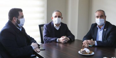 AK PARTİ İZMİR İL BAŞKANI SÜREKLİ SELÇUK'TAN MESAJLAR VERDİ