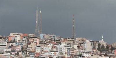 BAYRAKLI'DAKİ TELEVİZYON VERİCİLERİ KALDIRILIYOR