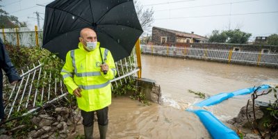 TUNÇ SOYER ALTINYOL'DA ÇALIŞMALARI DENETLEDİ