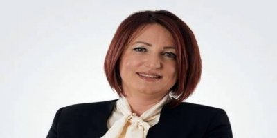 KARABURUN'U CHP'Lİ BAYAN BAŞKAN YÖNETECEK.
