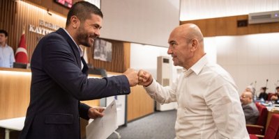 FOÇA'DA 2 YIL İÇERİSİNDE NELER YAPTIĞINI AÇIKLADI...