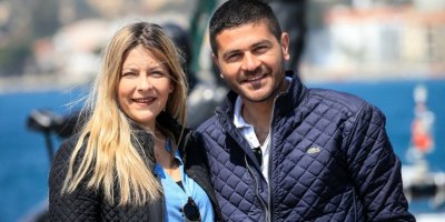 ÖNCE PAZARCI SONRA İTFAİYE ERLİĞİ ŞİMDİ DE FOÇA BELEDİYE BAŞKANI OLDU