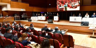 İZMİR BÜYÜKŞEHİR'DE KİMLER HANGİ GÖREVLERE GETİRİLDİ